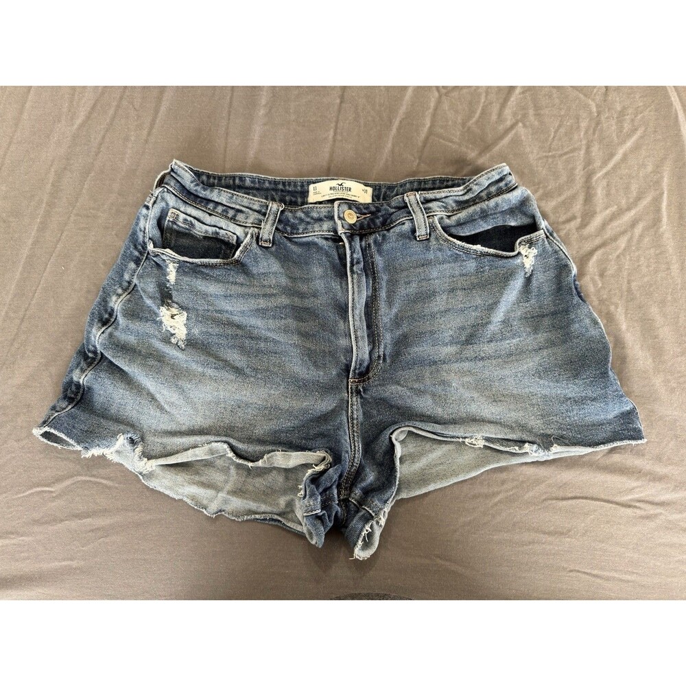 Hollister Curvy Ultra High-Rise Mom Denim Shorts Blue 13 W31 3" Stretch